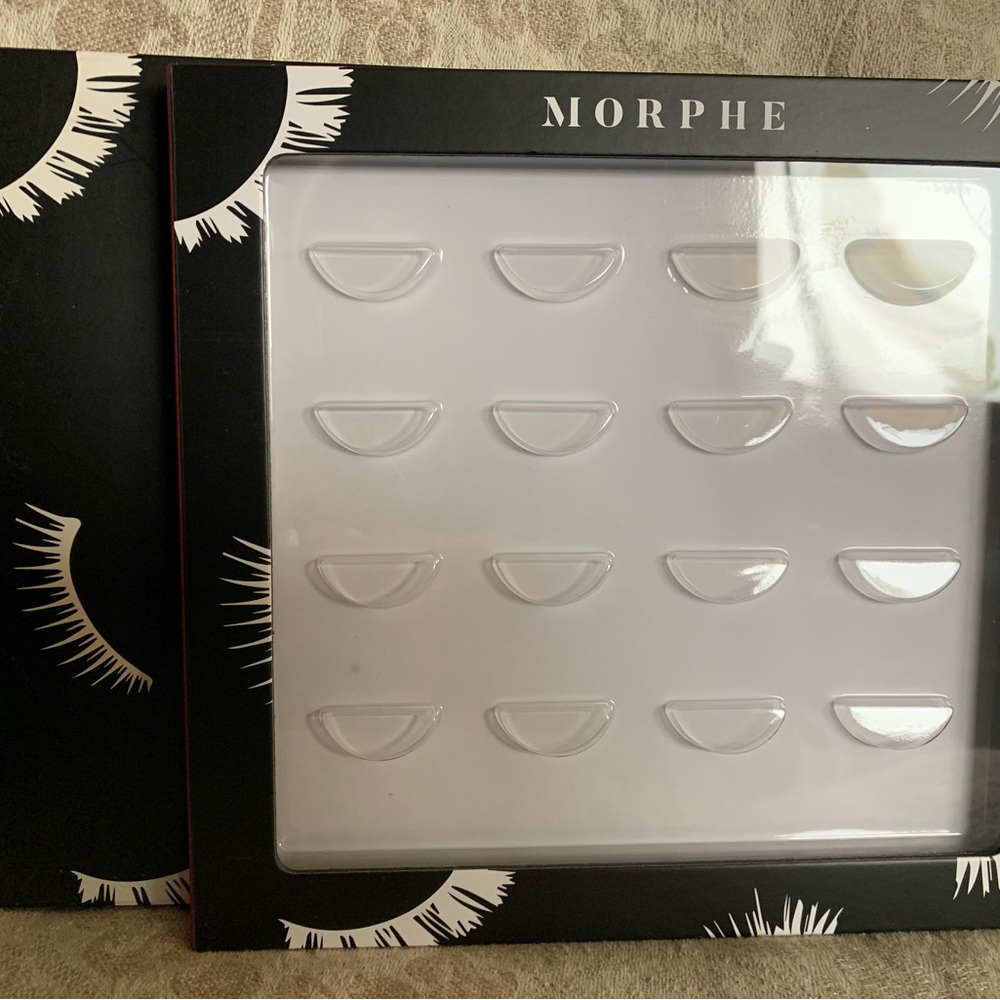 Morphe Lashbook